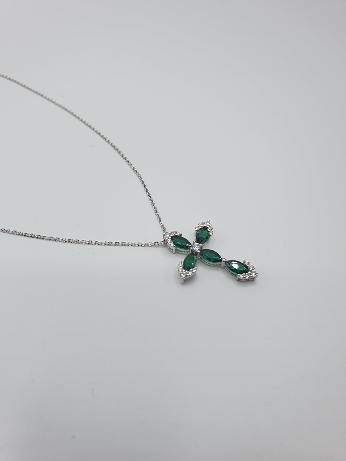 Collana Croce E Punto Luce