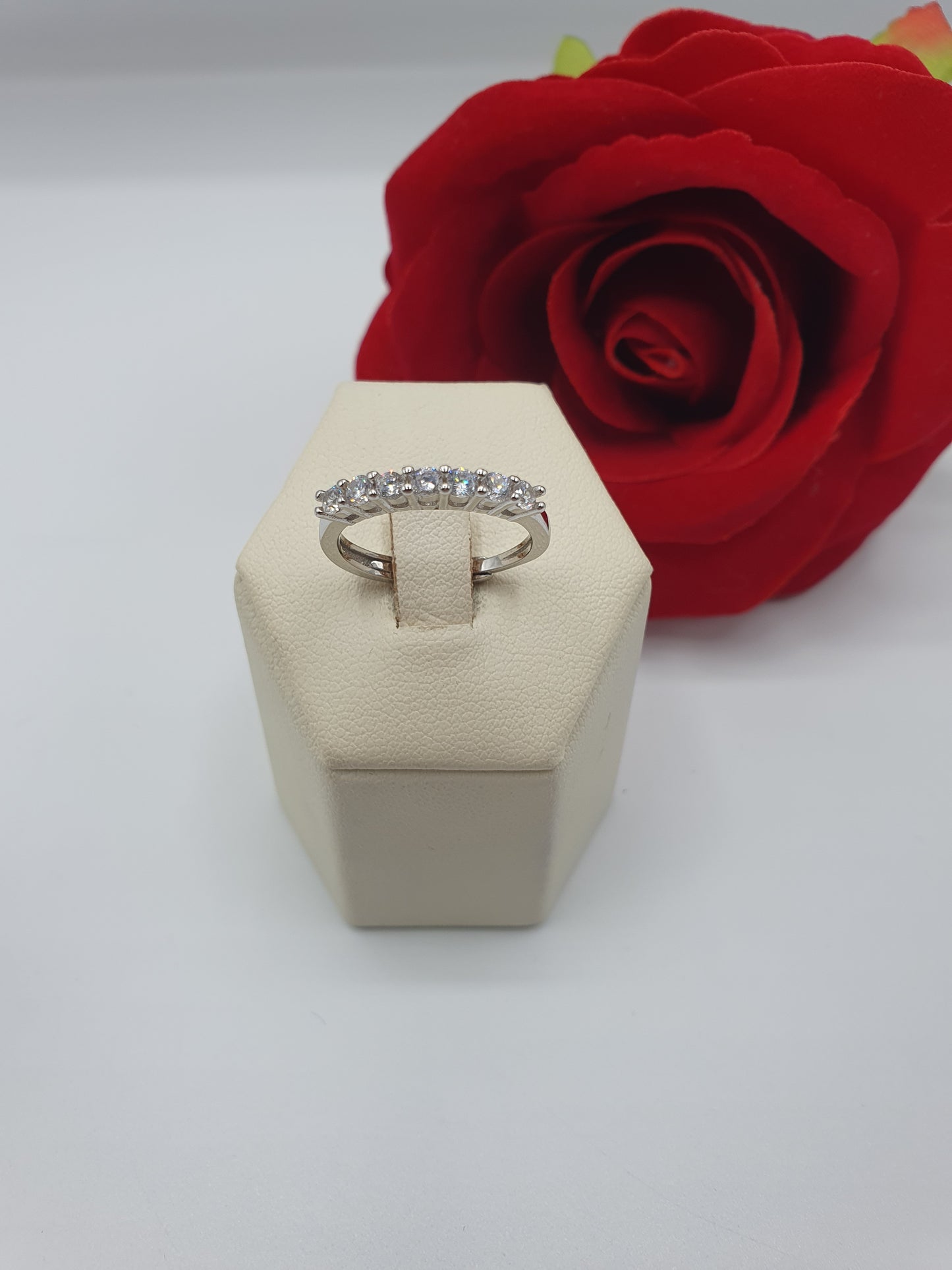 Anello Mezza Veretta