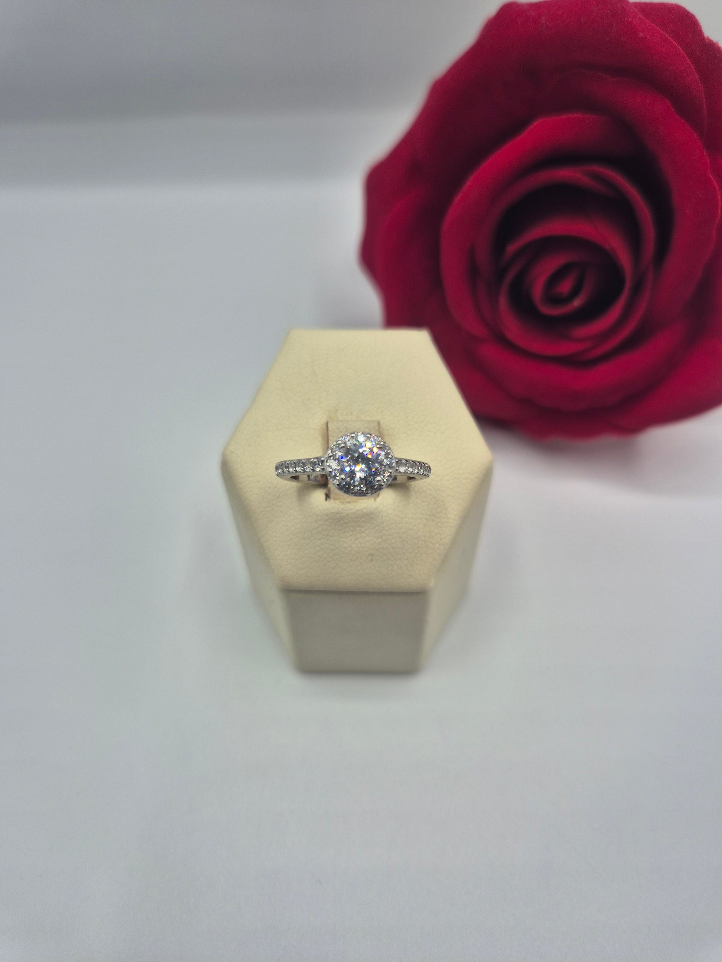 Anello Solitario Luxury