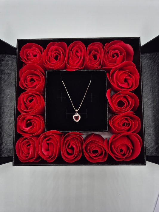 Box Mamma Collana Cuore Zirconato