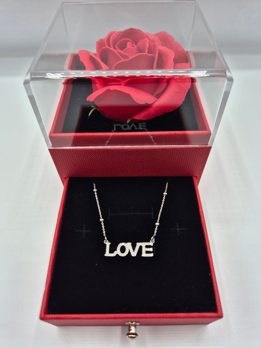Box Rosa Con Collana Love
